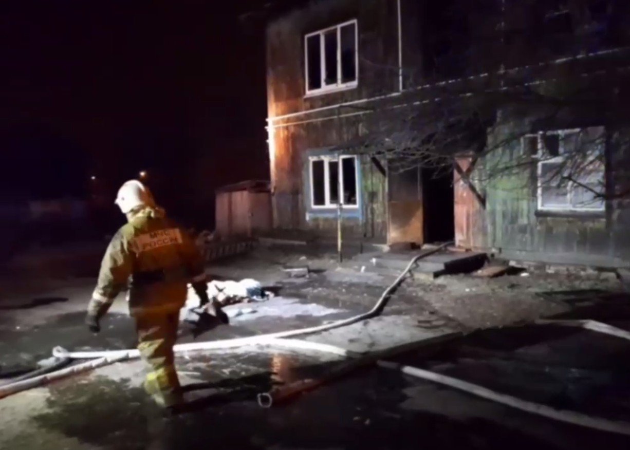 Трое детей погибли из-за пьяной соседки при пожаре в Ялуторовске МегаТюмень