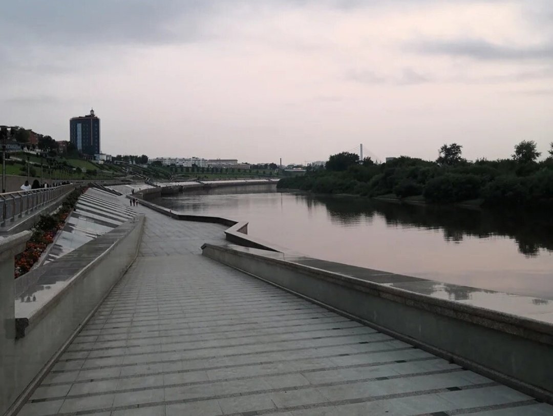 В Тюмени в реке Туре водолазы второй день ищут тело 22-летнего парня  МегаТюмень