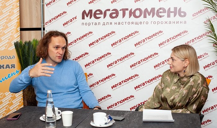 Известный российский дирижер Юрий Медяник рассказал журналистам о работе с  Тюменским филармоническим оркестром МегаТюмень