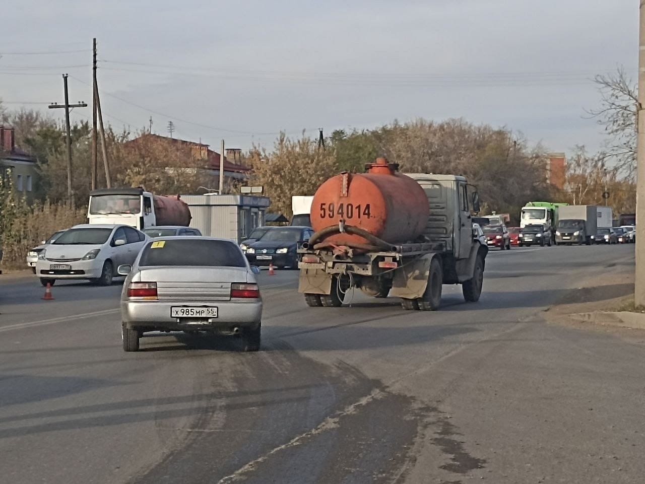 Водитель ассенизатора летел на «красный» и насмерть сбил одиннадцатилетнего  мальчика МегаТюмень