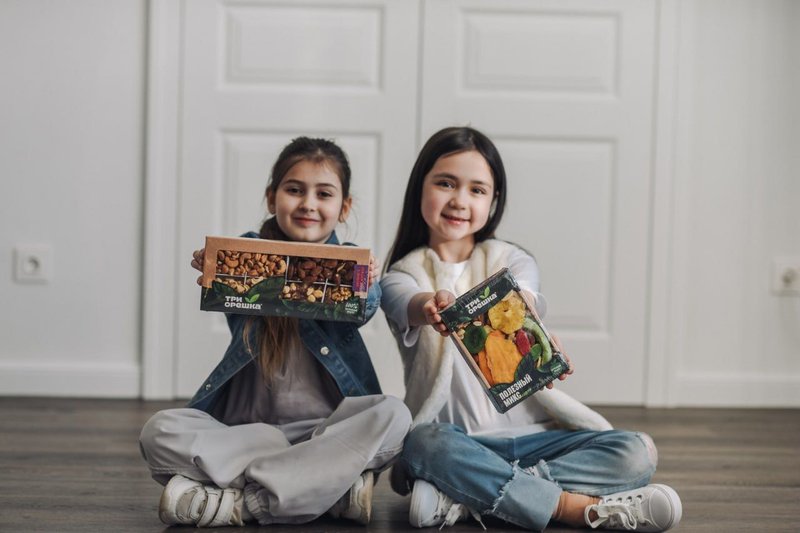 photo_5260401525702464556_y