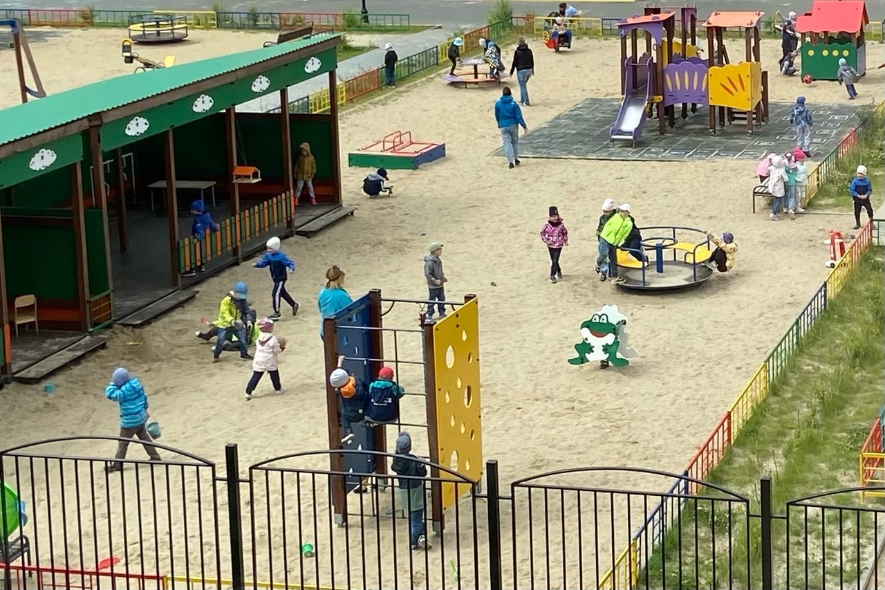 Тюменских родителей и воспитателей детсадов научили оказывать медпомощь ребенку